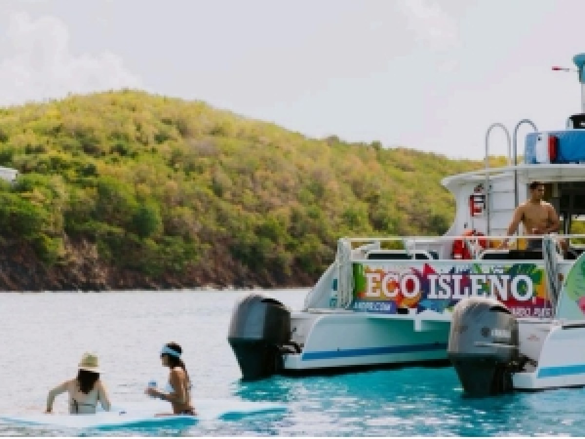 a small boat in a body of water